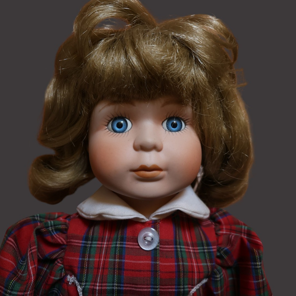 Vintage Sweetheart Porcelain Collector Doll Kathy D1206 NIB MWMT 16” Blond